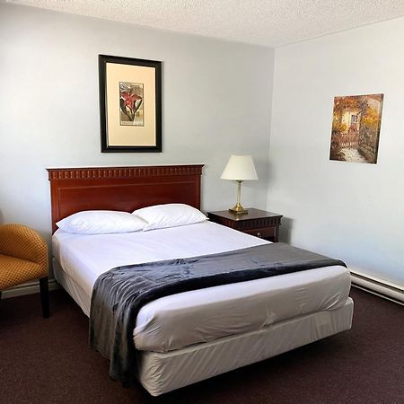 The Fort Nashwaak Motel Fredericton Esterno foto