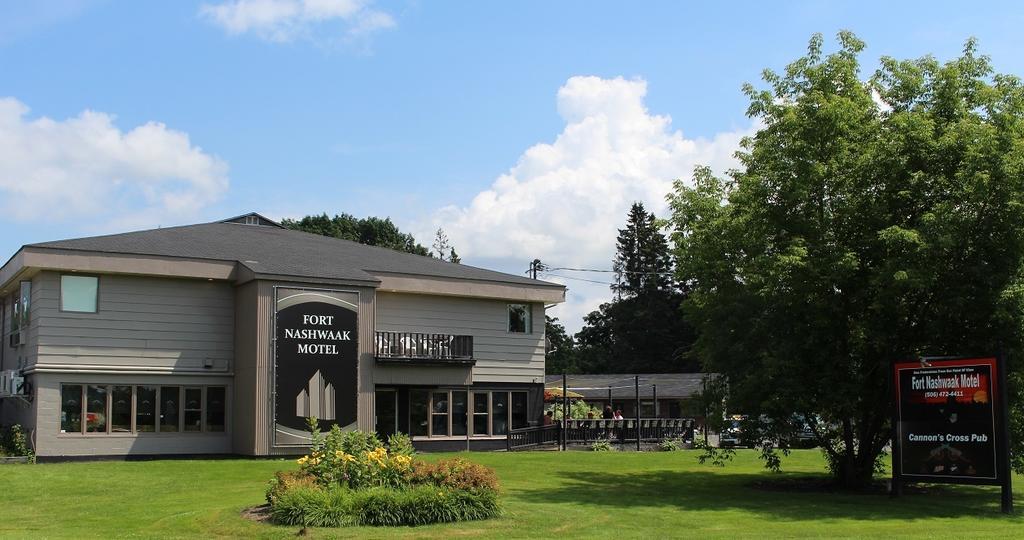 The Fort Nashwaak Motel Fredericton Esterno foto